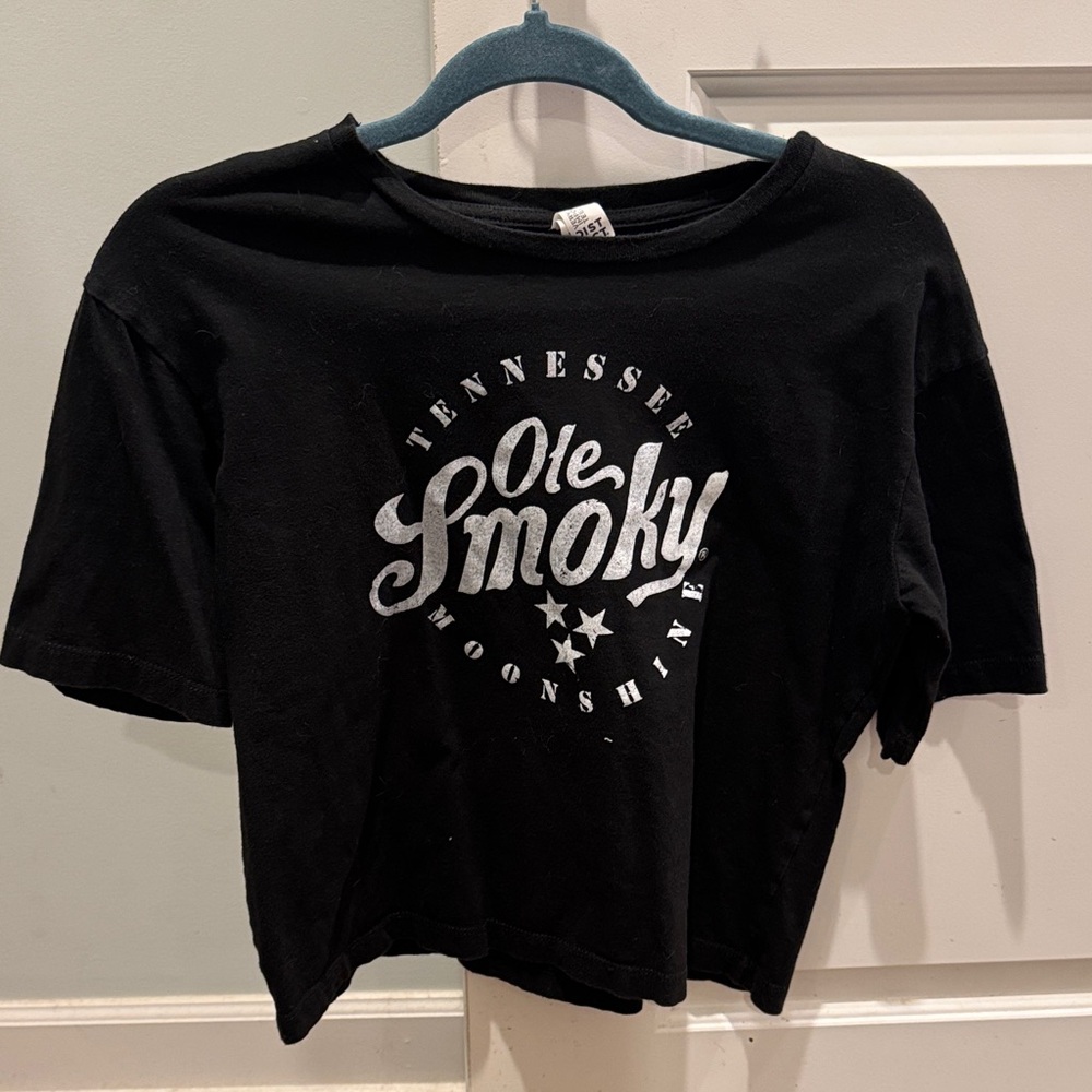 Black Ole Smoky Tennessee Moonshine Cropped Tee